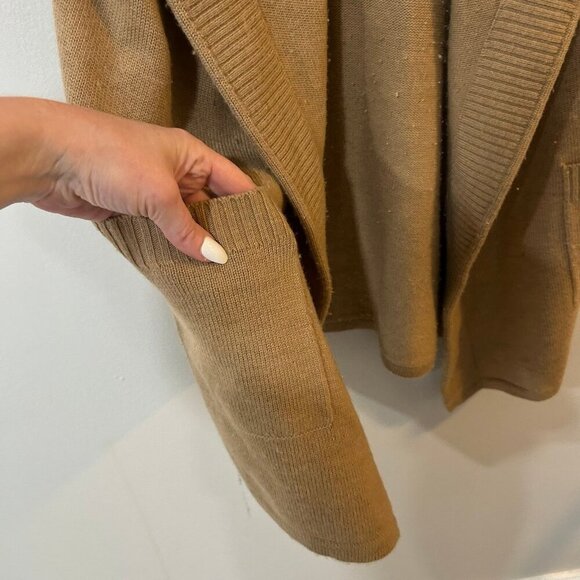 Doncaster Sport Tan 100% Wool Open Front Short Sleeve Hooded Sweater Size Medium - Picture 2 of 4